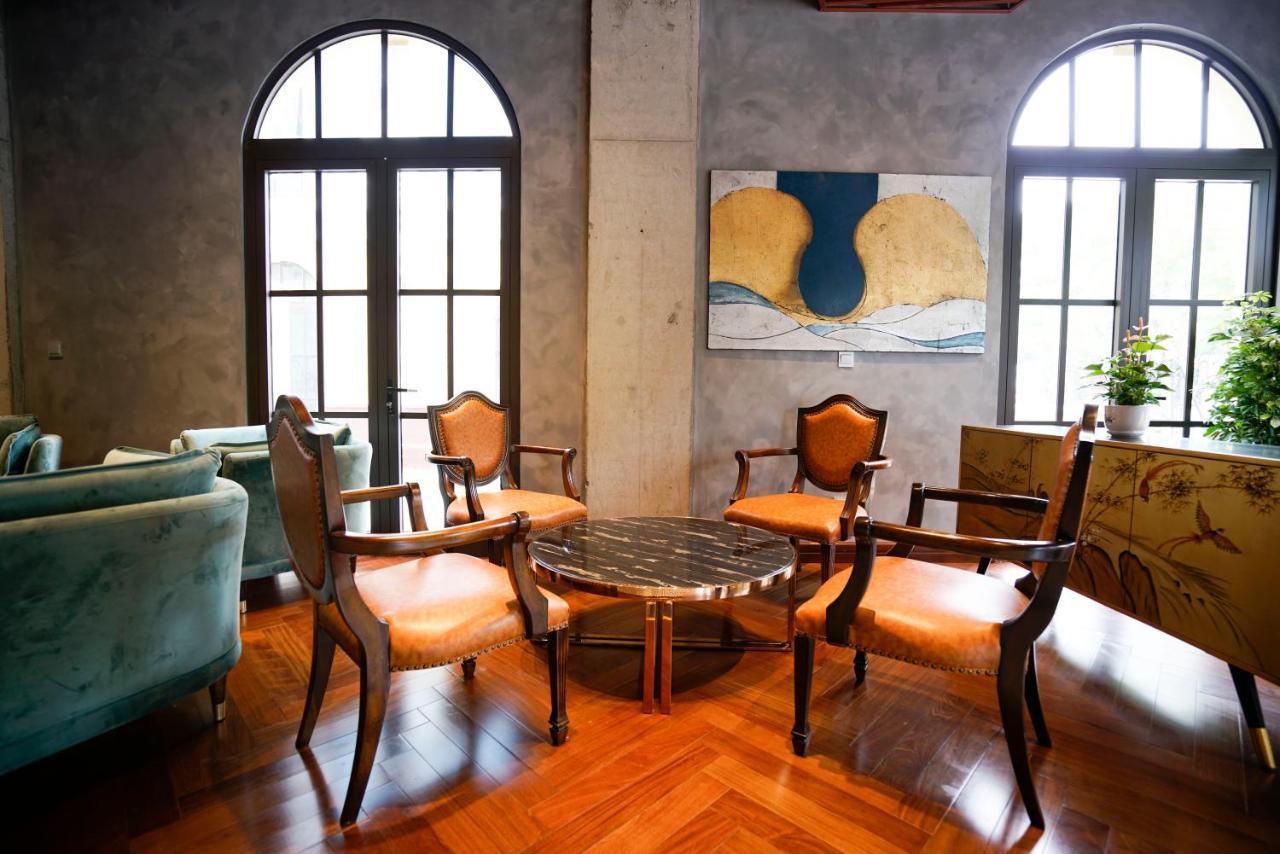 1925 Ha Long Hotel Екстер'єр фото