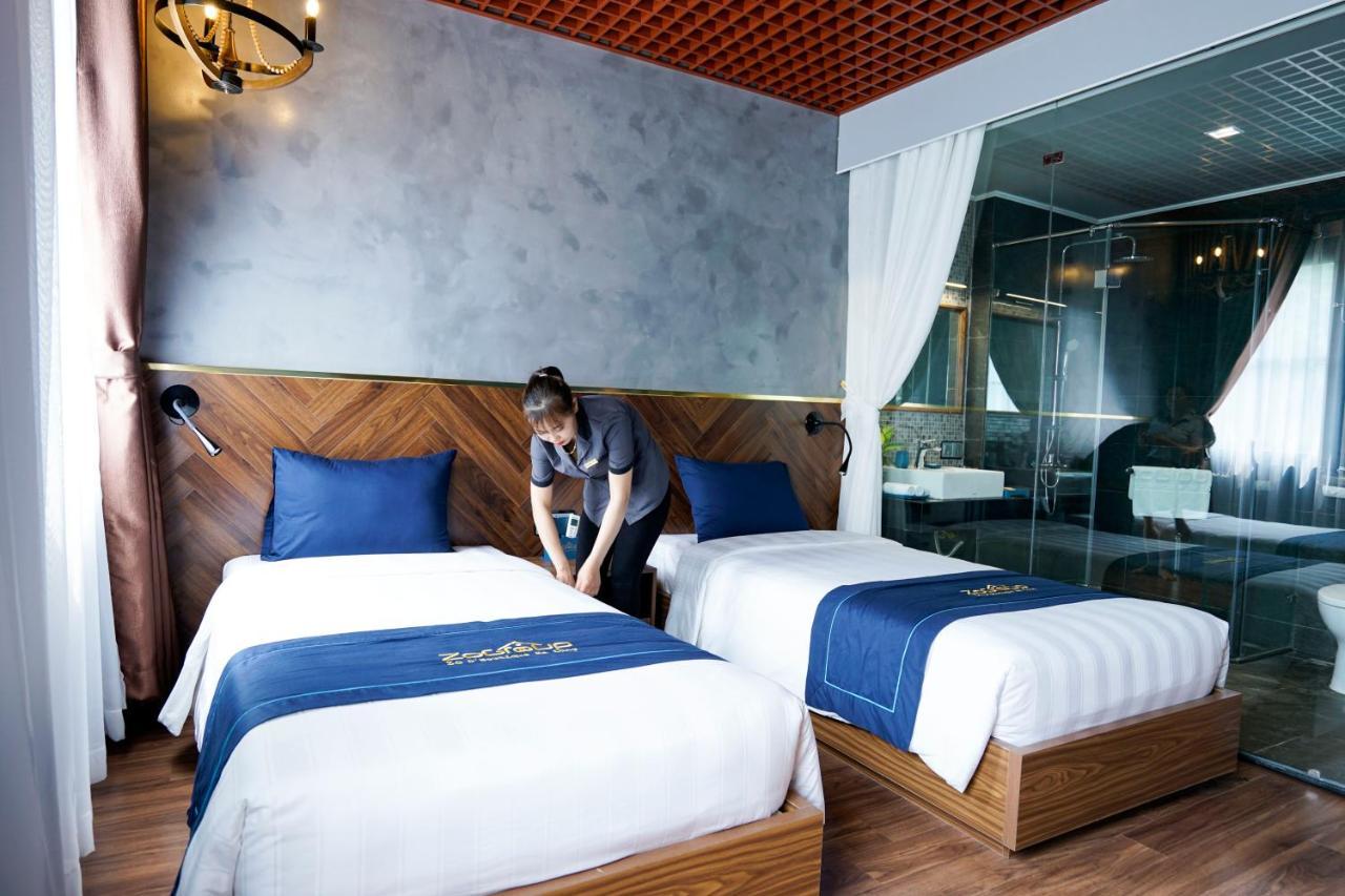 1925 Ha Long Hotel Екстер'єр фото